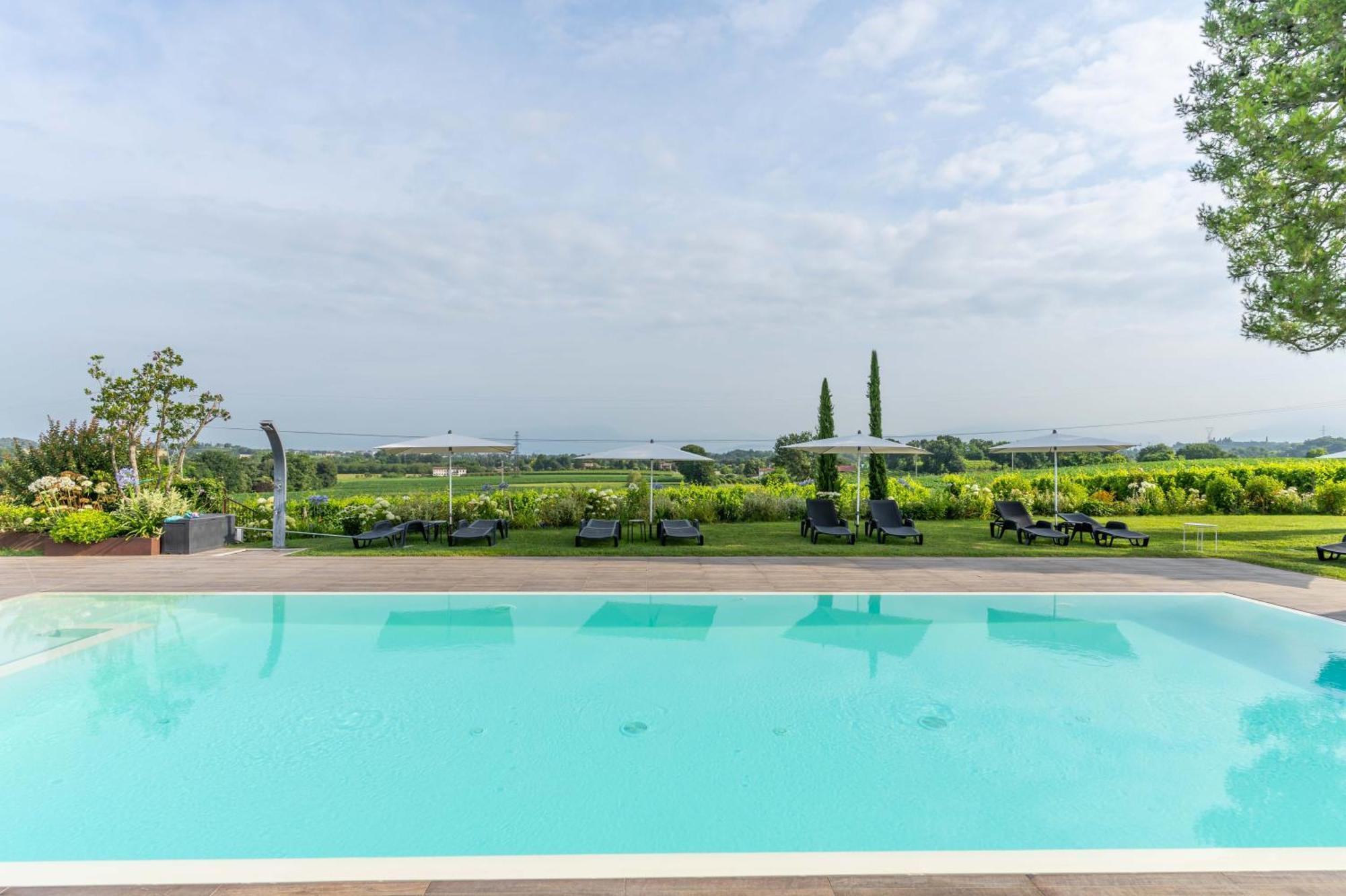 Agriturismo Colle Dei Pivi Ponti sul Mincio Exteriér fotografie