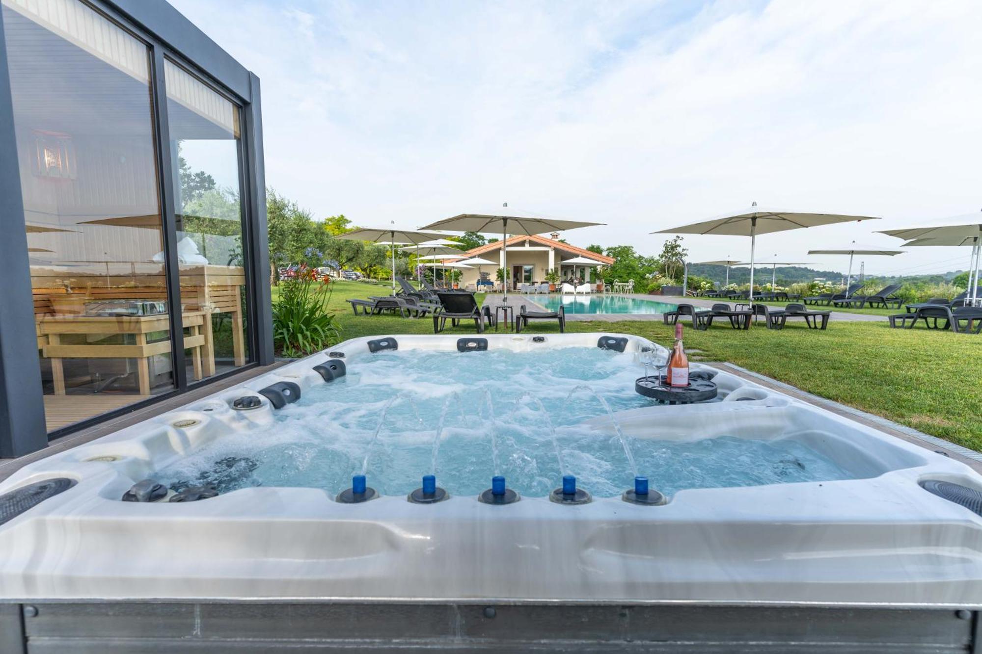 Agriturismo Colle Dei Pivi Ponti sul Mincio Exteriér fotografie