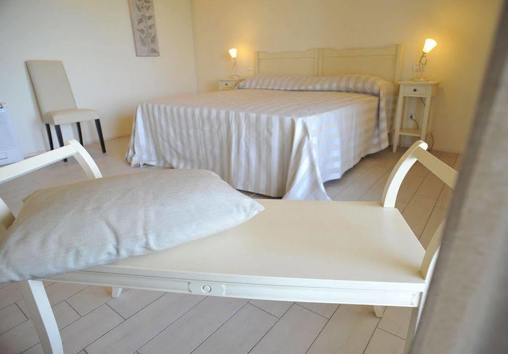 Agriturismo Colle Dei Pivi Ponti sul Mincio Exteriér fotografie